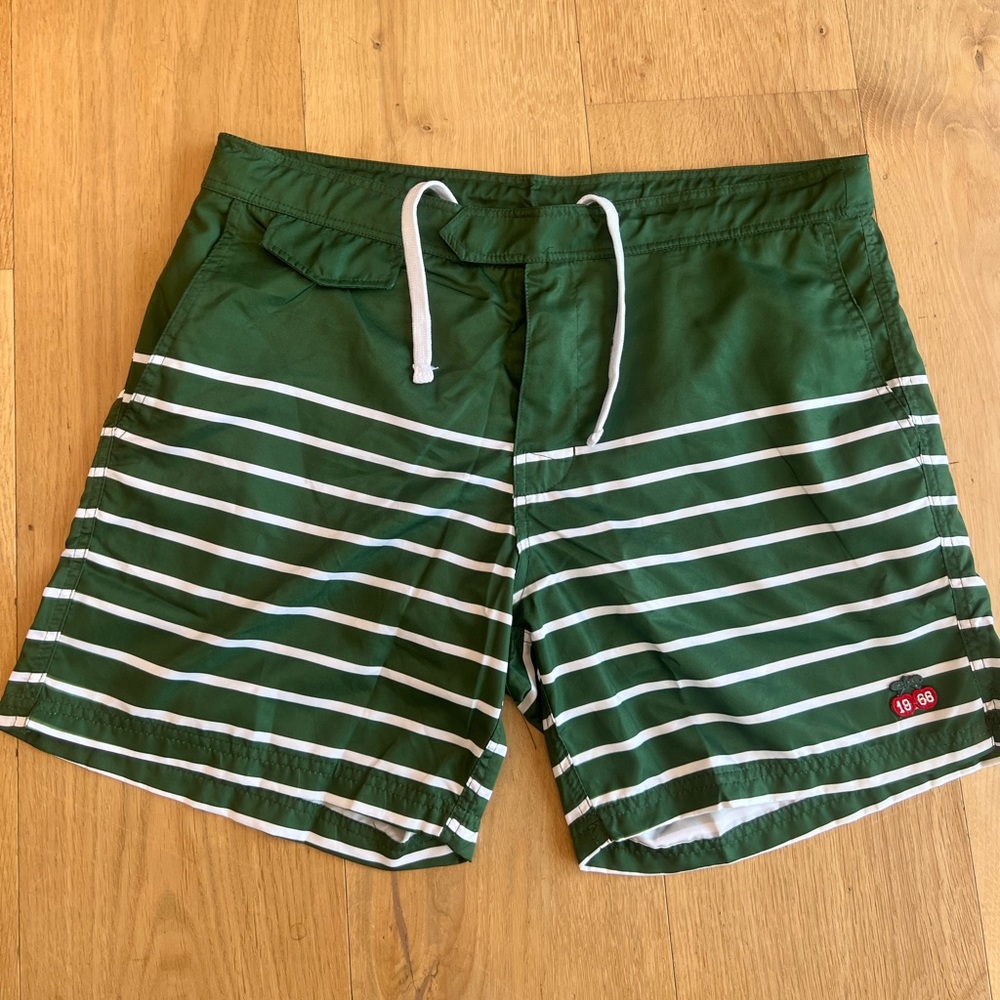 Pacha men’s board shorts swim suit size L new!